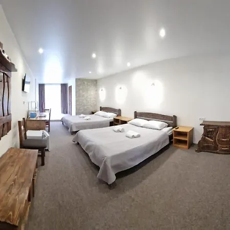 Hotel Goryanyn *